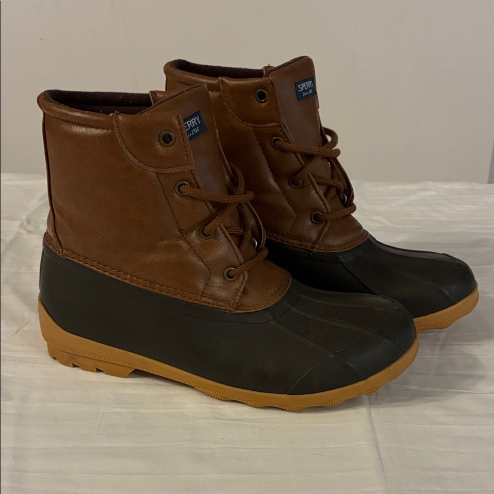 Sperry Boys Port Boot Size US 5M